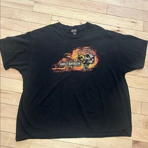 Vintage Harley-Davidson Black Tee with Fiery Skull Graphic 2XL